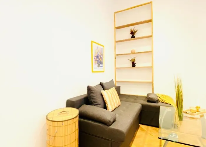 Spacious 2br 7 Min From Westbahnhof * Vienna