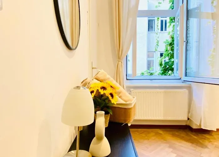 Apartment Spacious 2br 7 Min From Westbahnhof *
